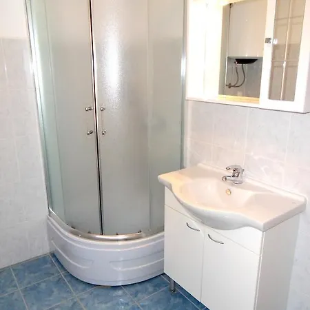 Apartments Petricevic 2 Selce Exterior photo