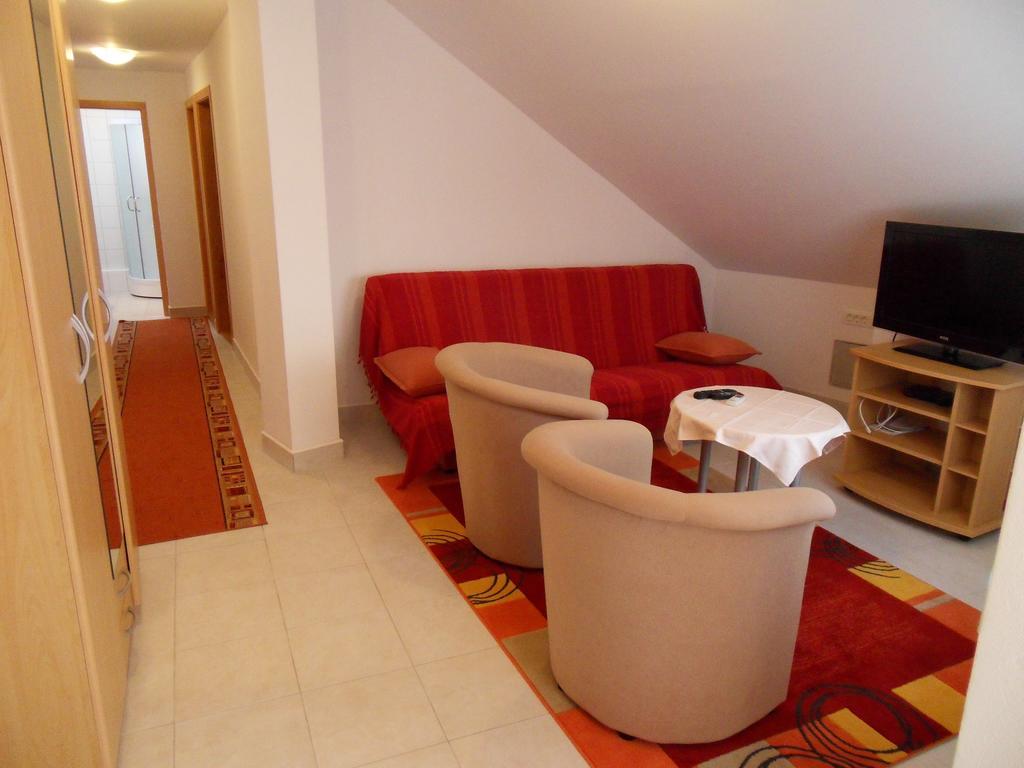 Apartment Petricevic 2